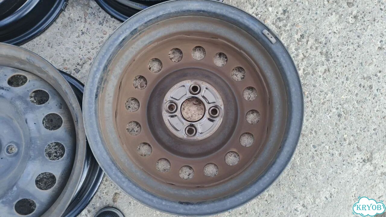 Штампованные диски Toyota 5×R15 4×100 фото 2