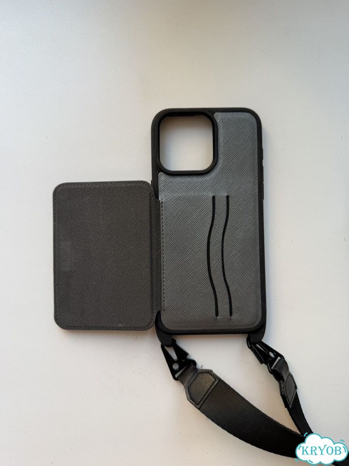 Защитный чехол Karl Lagerfeld на iPhone 15 pro max фото 2