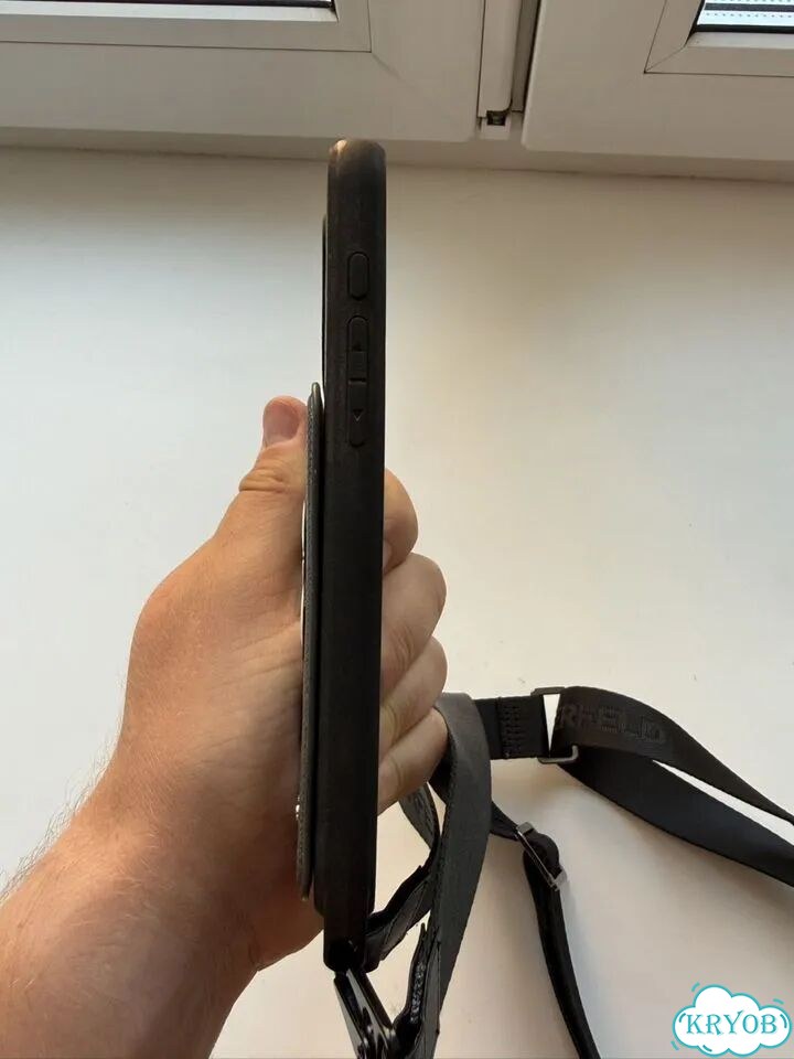 Защитный чехол Karl Lagerfeld на iPhone 15 pro max фото 6