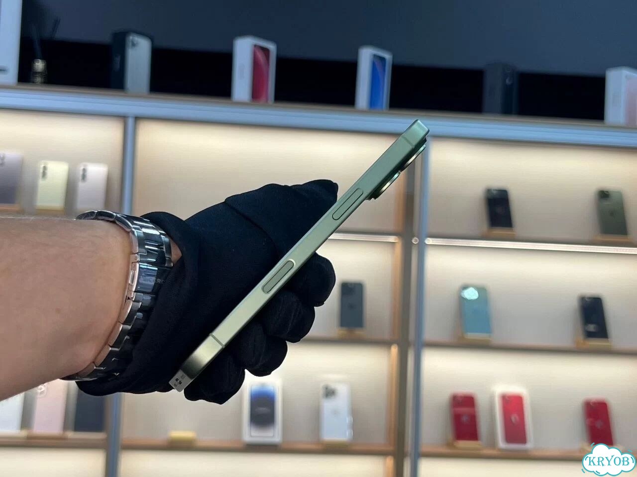 iPhone 17, 256 ГБ, SIM + eSIM фото 3